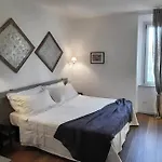 Finestra Sul Borgo